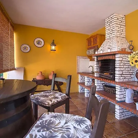 Holiday home Maravillosa Con Piscina En Ax-38f